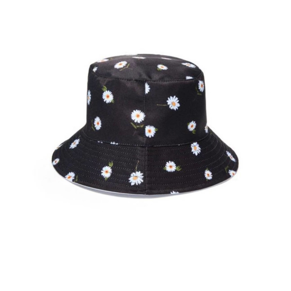 NWT Alice + Olivia Reversible bucket hat